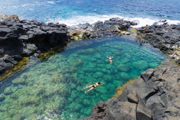 Hawaii-Kauai-Queens-bath